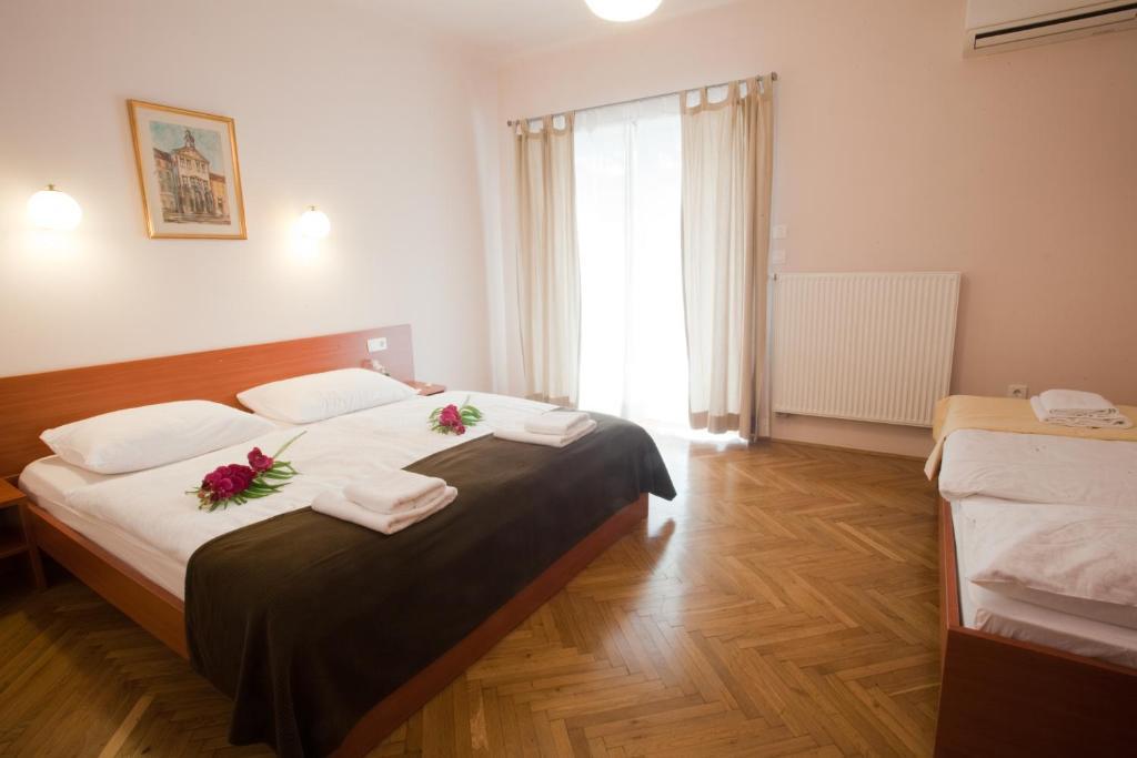 Alo Apartments Vila Klara Λιουμπλιάνα Δωμάτιο φωτογραφία
