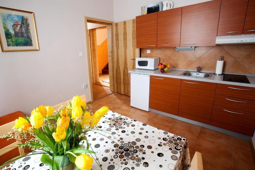 Alo Apartments Vila Klara Λιουμπλιάνα Δωμάτιο φωτογραφία
